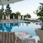 Otel La Vega 4*