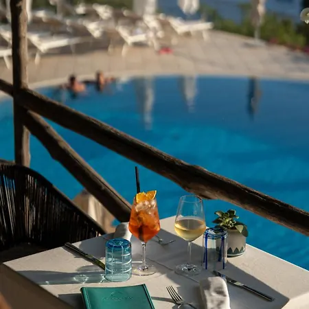 La Vega Hotel