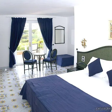 Ξενοδοχείο La Vega 4*