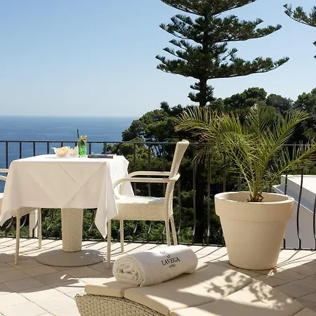 La Vega 4* Capri
