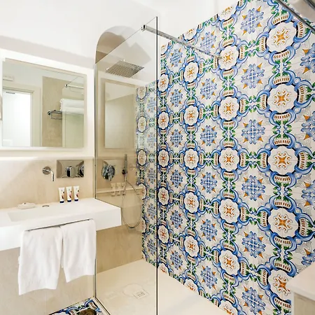 La Vega 4* Capri
