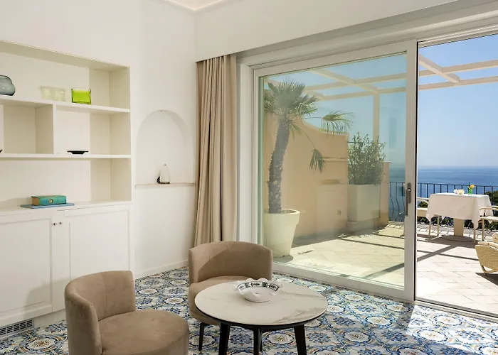 La Vega 4* Капри