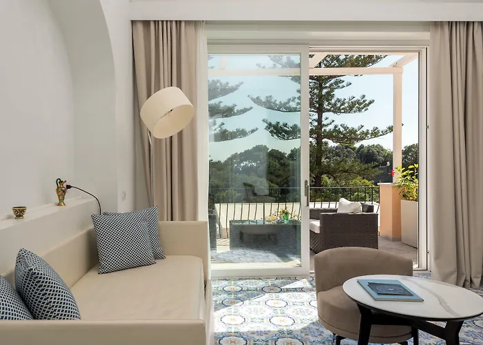 Отель La Vega Капри