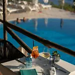 La Vega Hotel