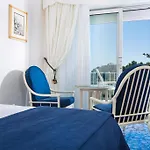 La Vega 4* Capri